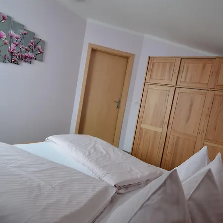Appartements-pension Lindenheim *